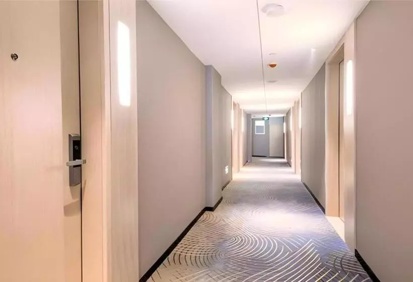 Echarm Hotel Guigang Wanda High Speed Railway Station