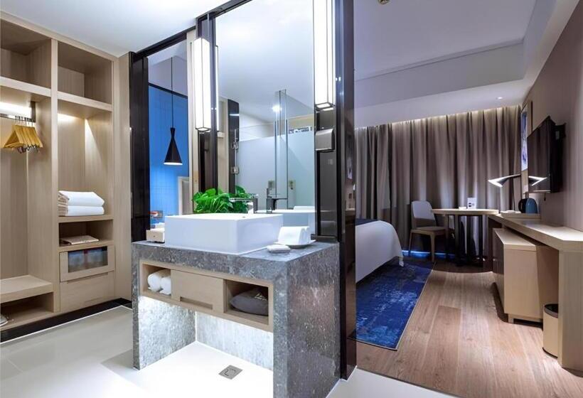 Echarm Hotel Guigang Wanda High Speed Railway Station