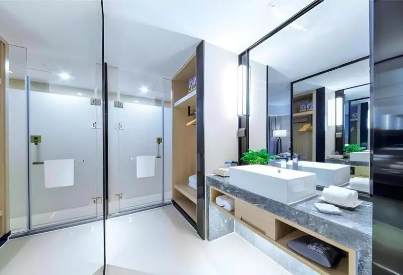 Echarm Hotel Guigang Wanda High Speed Railway Station