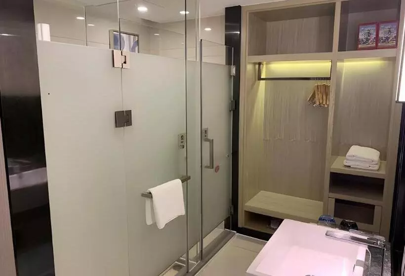 Echarm Hotel Guigang Wanda High Speed Railway Station