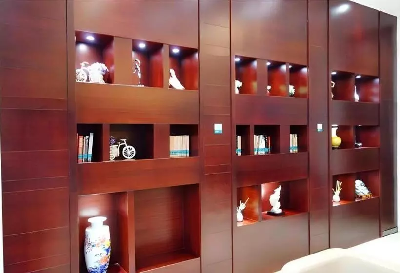 Hotelli City Comfort Inn Foshan Shunde Chencun Metro Station High Speed Railway South Station