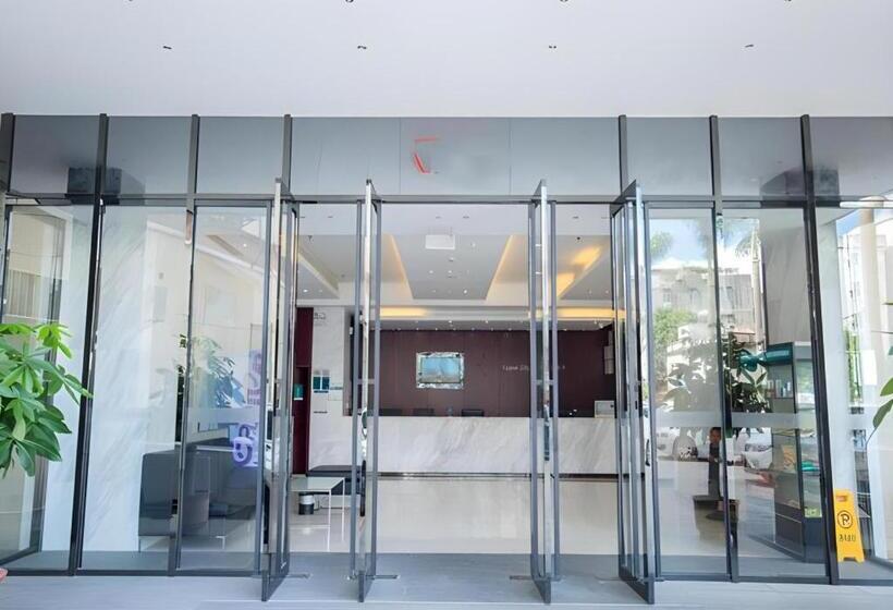 Otel City Comfort Inn Huizhou Danshui High Speed Railway Huiyang Station