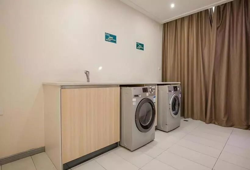 هتل City Comfort Inn Huizhou Danshui High Speed Railway Huiyang Station