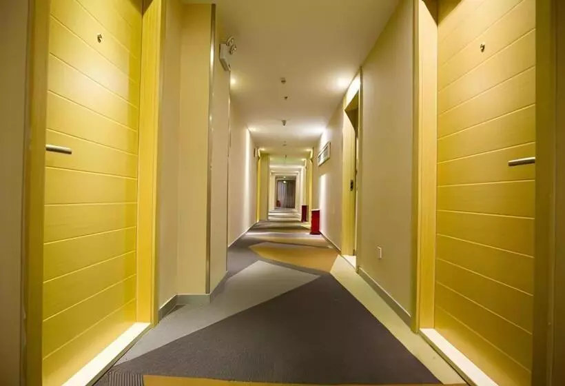 هتل City Comfort Inn Huizhou Danshui High Speed Railway Huiyang Station