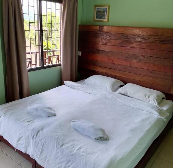 Hotel Leng Saysana Guesthouse