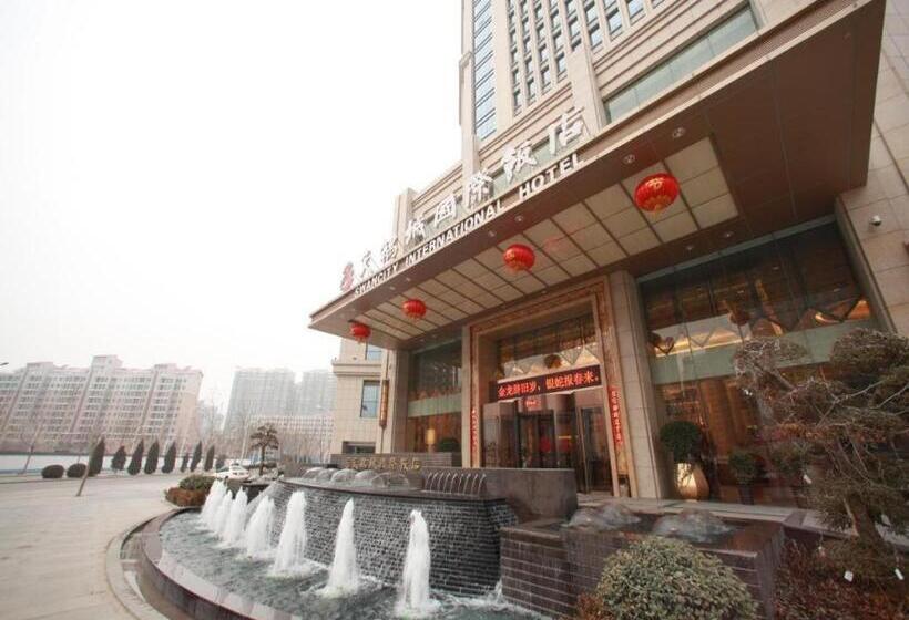 בית מלון כפרי Zhengzhou Swan City International