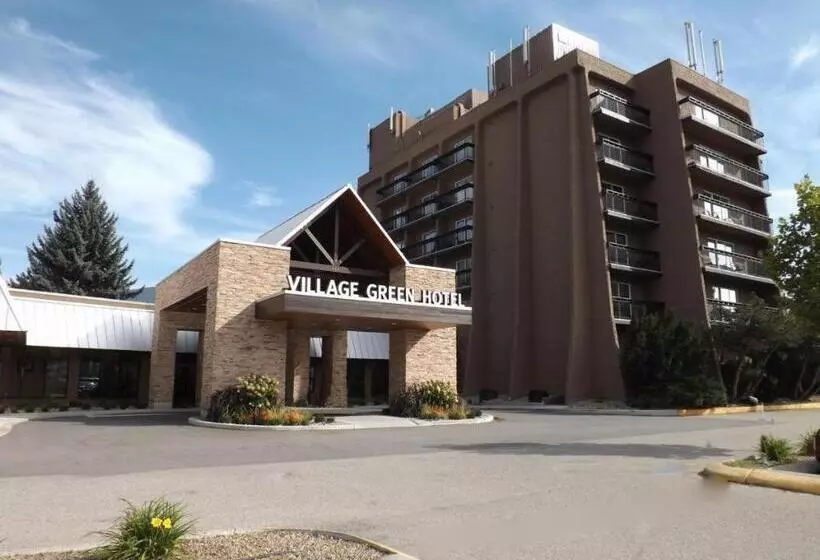 Riviera Village Green Hotel Complex