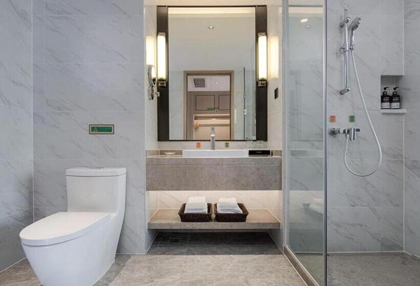 Venus Royal Hotel Guangdong Zhongshan Dongfeng Center