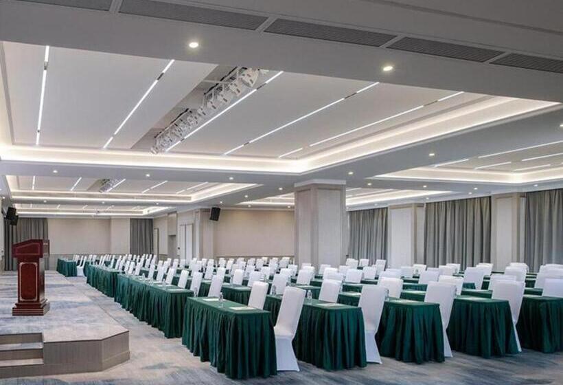Venus Royal Hotel Guangdong Zhongshan Dongfeng Center