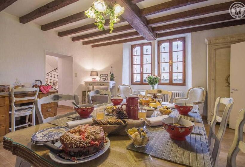 تختخواب و صبحانه Chez Sylvie Et Guy