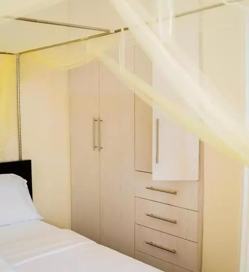 تختخواب و صبحانه The Residence