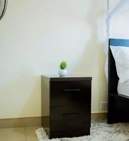 تختخواب و صبحانه The Residence