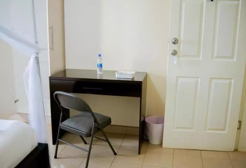 تختخواب و صبحانه The Residence