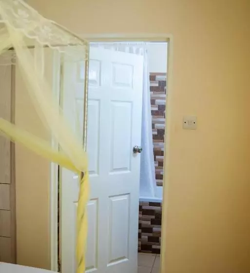 تختخواب و صبحانه The Residence