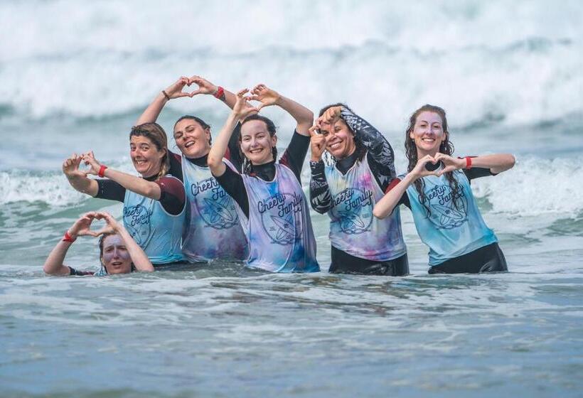 ユースホステル Auberge De Jeunesse Cheeky Family