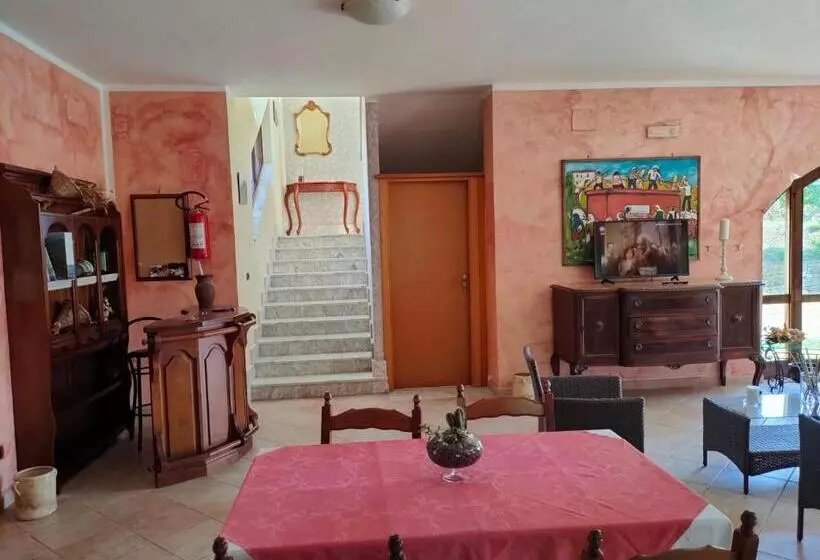 ベッドアンドブレックファースト Azienda Agrituristica Verdevalle