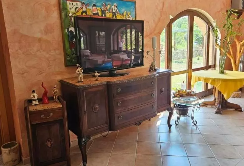 ベッドアンドブレックファースト Azienda Agrituristica Verdevalle