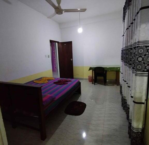 Bed and Breakfast Sham