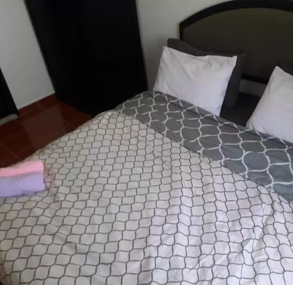 Cozy Glory Beach Resort Block A