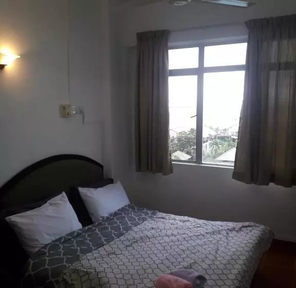 Cozy Glory Beach Resort Block A