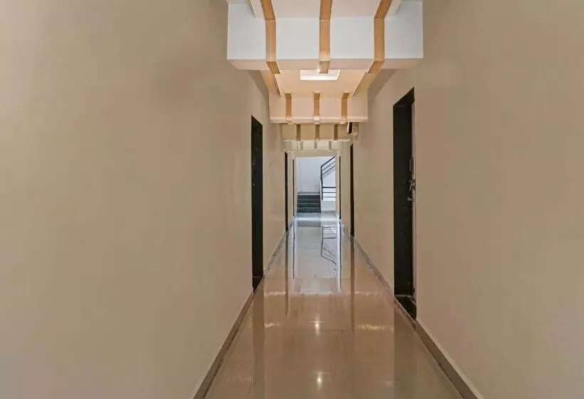 Hotelli O Crystal Executive Lodging