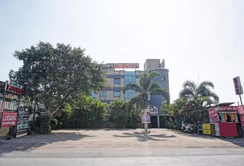 Hotelli O Crystal Executive Lodging