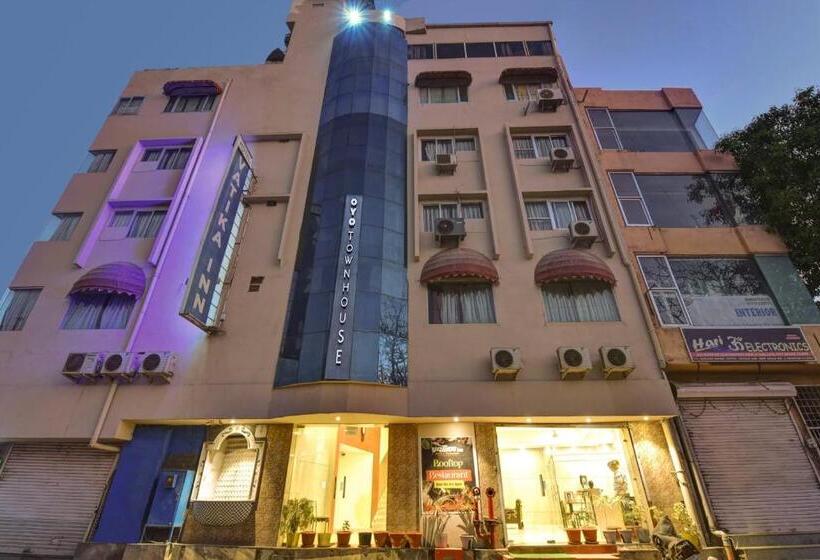 בית מלון כפרי Super Townhouse Fateh Sagar Formerly Vatika Inn