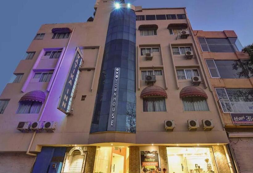 בית מלון כפרי Super Townhouse Fateh Sagar Formerly Vatika Inn