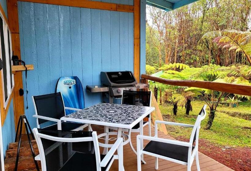 بنسيون Aloha Lodge  Private Eco Log Cabin Near Volcano National Park