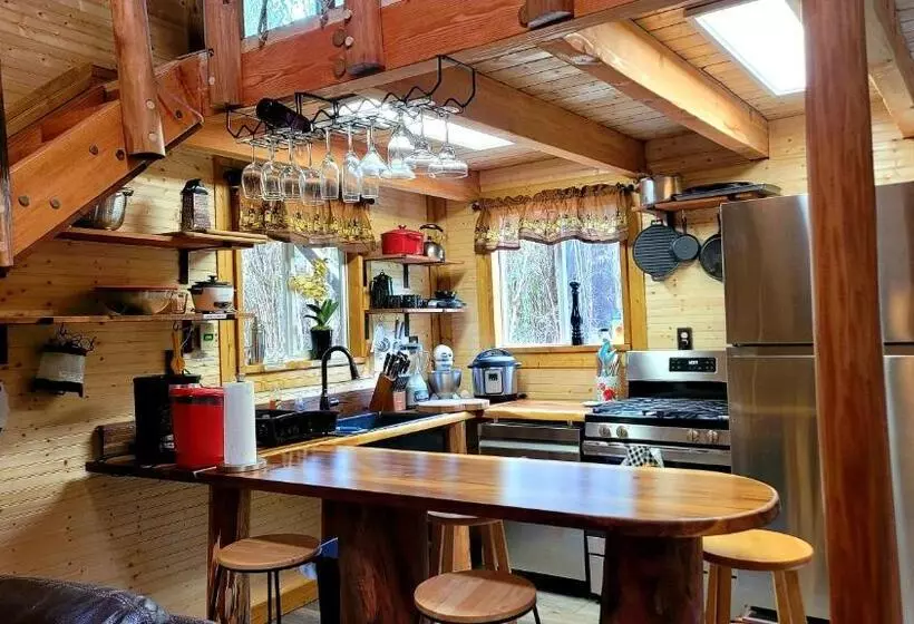 Majatalo Aloha Lodge Private Eco Log Cabin Near Volcano National Park