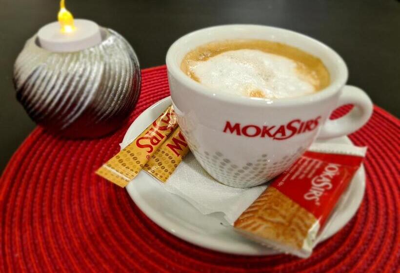 پانسیون Beconia Riverside