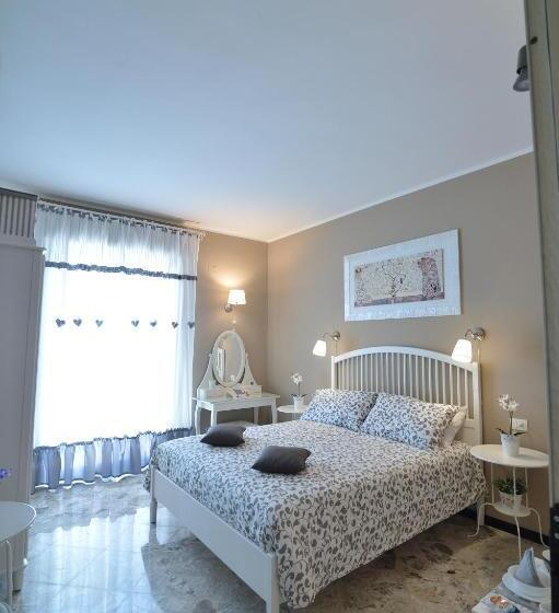 پانسیون Dimora Pascali Holiday    Rooms & Relax