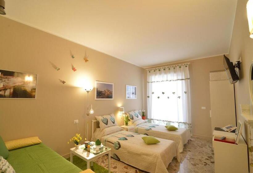 پانسیون Dimora Pascali Holiday    Rooms & Relax