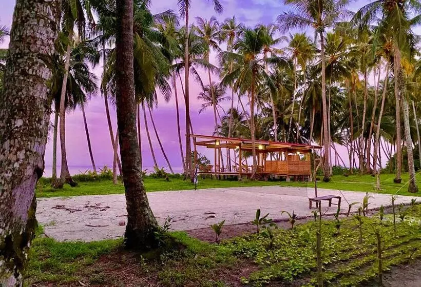 ペンション Pinang Island   Private Island Sea View Bungalows