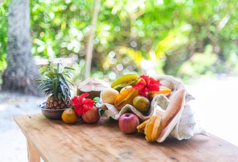 بنسيون Pinang Island   Private Island Sea View Bungalows