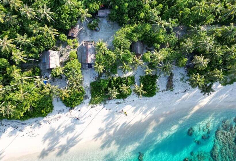بنسيون Pinang Island   Private Island Sea View Bungalows