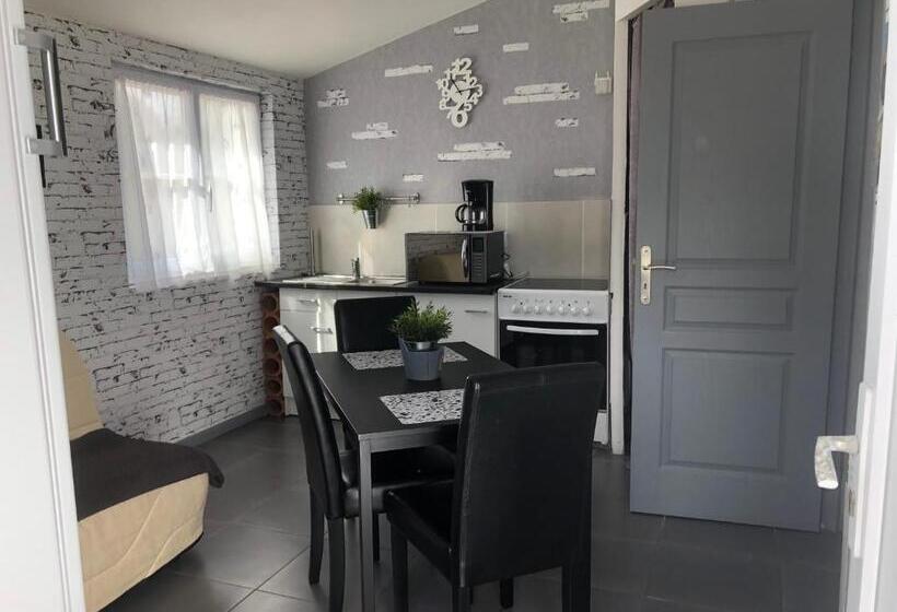 膳宿费 Studio Charleston