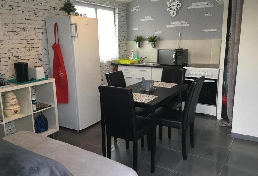 膳宿费 Studio Charleston