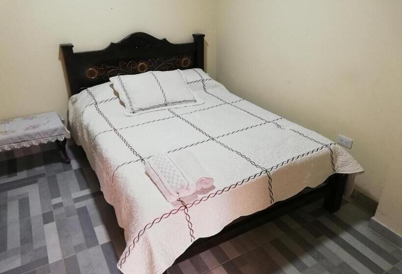 Общежитие Los Geranios Hospedaje