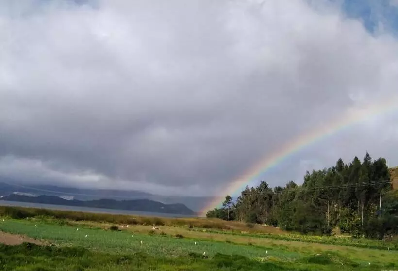 ユースホステル Los Geranios Hospedaje