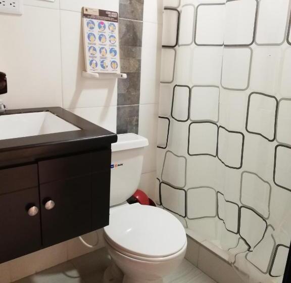 Общежитие Los Geranios Hospedaje