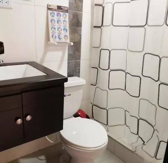 ユースホステル Los Geranios Hospedaje