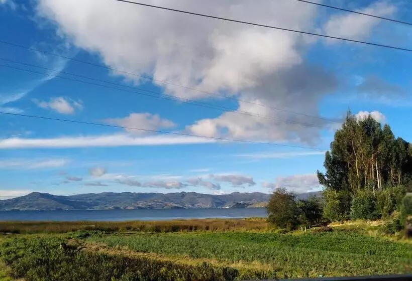 ユースホステル Los Geranios Hospedaje