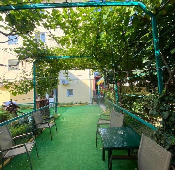 ホテル частные апартаменты мезенцевых