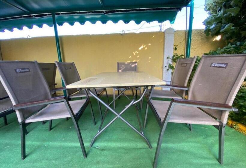 ホテル частные апартаменты мезенцевых