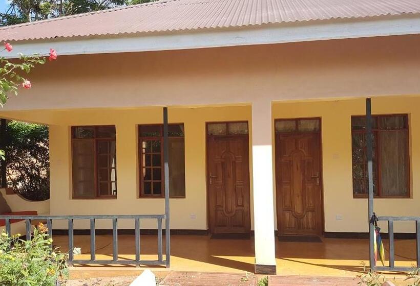 ホテル Eileen S Trees Inn