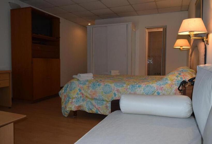 בית מלון כפרי La Fontaine