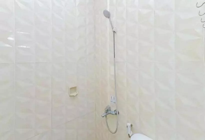 ホテル Oyo 91292 Pondok Inap Shofwa 1