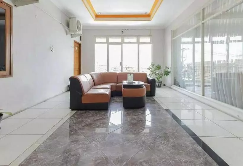 ホテル Oyo 91292 Pondok Inap Shofwa 1