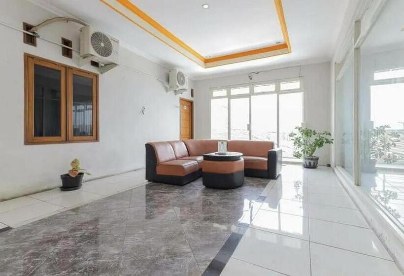 호텔 Oyo 91292 Pondok Inap Shofwa 1